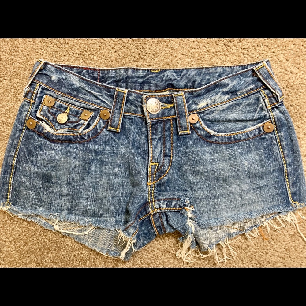 Trues Religion Cut off Jean Shorts